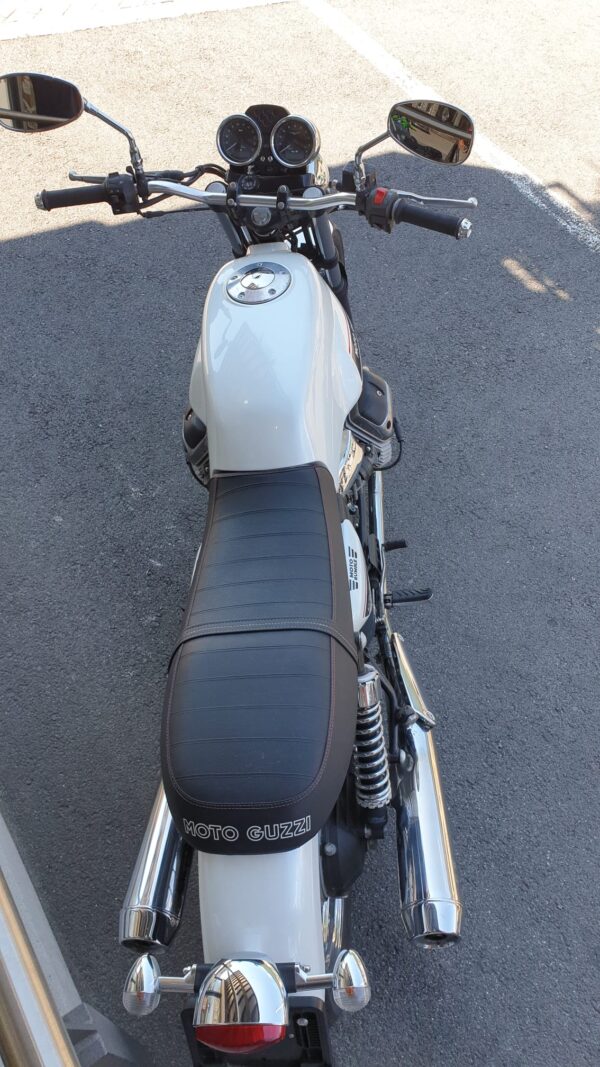 Guzzi - V7 Classic 750 (35Kw) - immagine 5